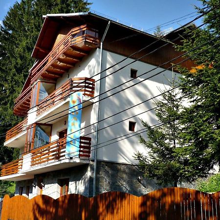 Pension Casa Soarelui Синая Екстериор снимка