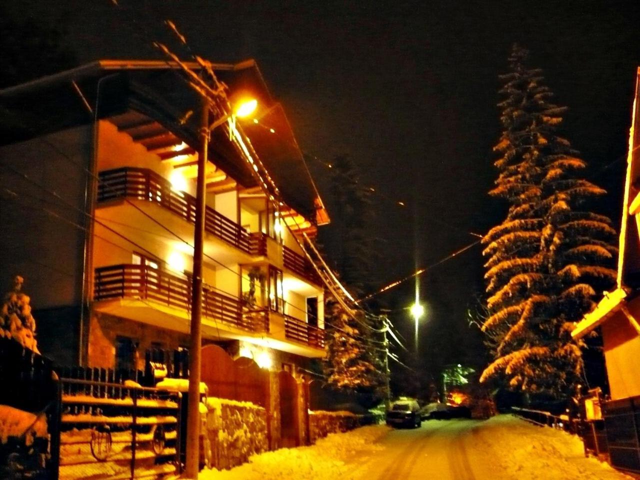 Pension Casa Soarelui Синая Екстериор снимка