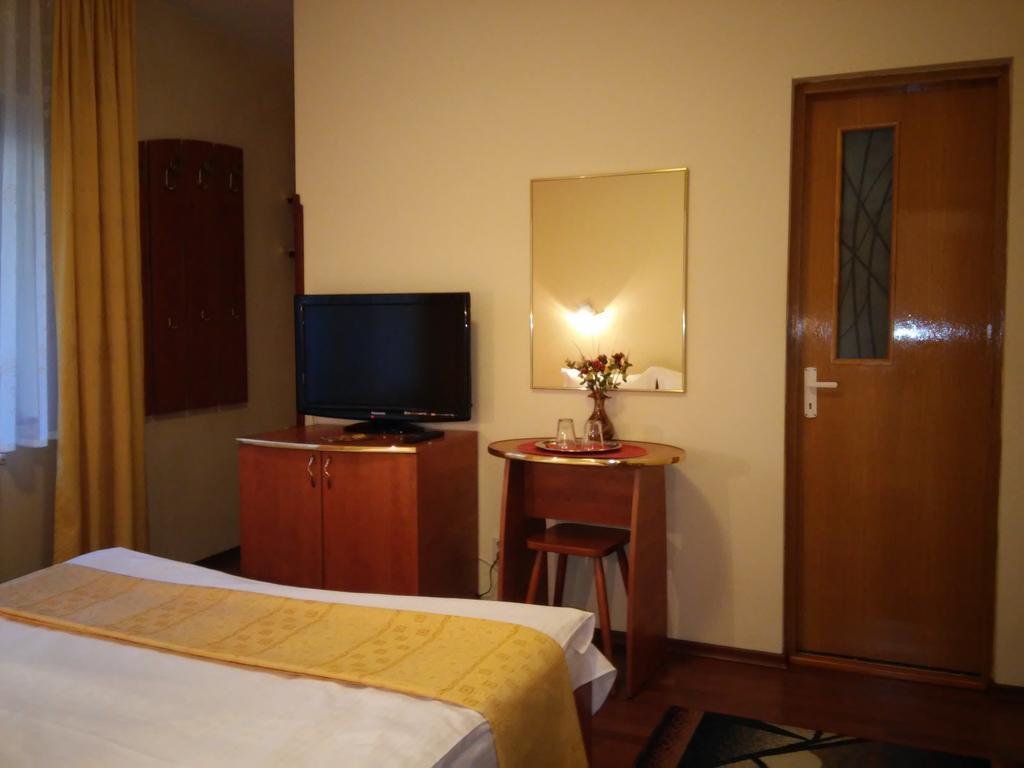 Pension Casa Soarelui Синая Екстериор снимка